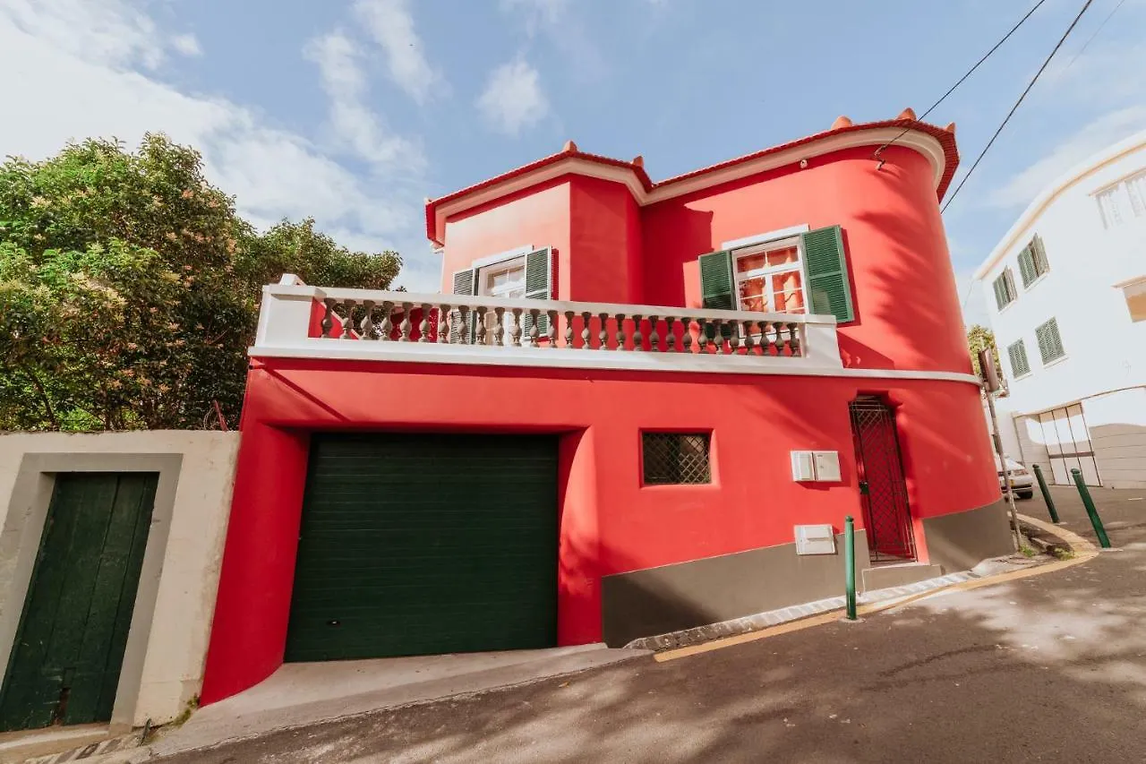 Ferienwohnung Casa Strelitzia Funchal  Apartment