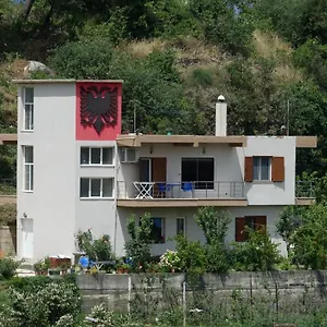Eagle House Villa Përmet